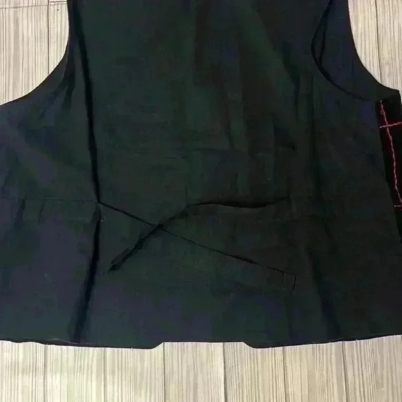 Vintage Embroidered Christmas Vest - Picture 4 of 6